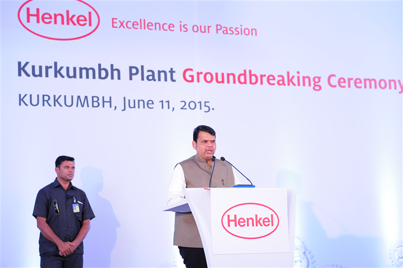 Devendra Fadnavis, Chief Minister of Maharashtra speaking at the groundbreaking ceremony of Henkel's Kurkumbh plant